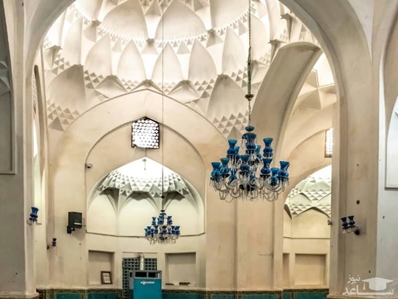  آرامگاه مشتاقیه کرمان