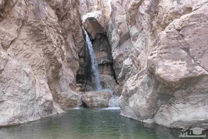 آبشار حکیم باشی کوه چنار