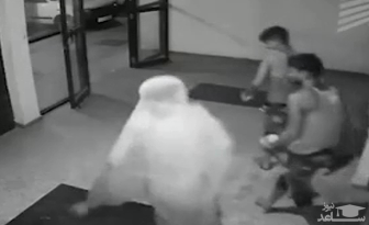 (فیلم) شادی کردن دزدان جلوی دوربین مدار بسته
