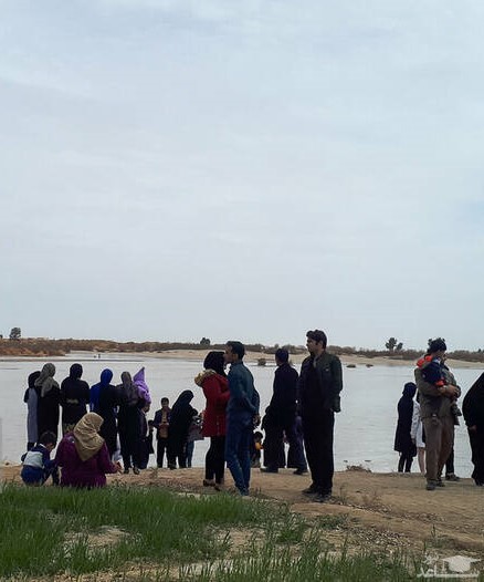 شادی مردم استان سیستان و بلوچستان از پُر آب شدن هیرمند