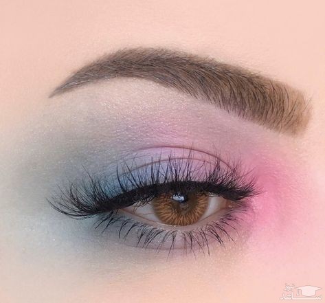 آرایش چشم لایت