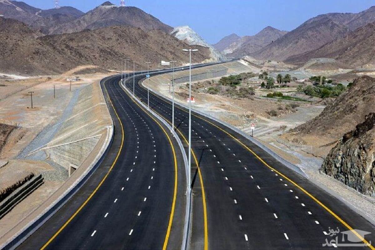 (عکس) شکاف عمیق در آزادراه بندرعباس