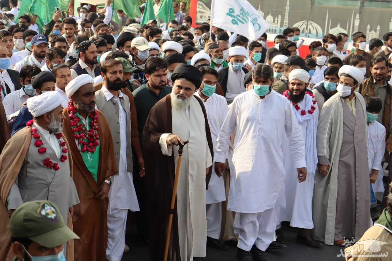 خروش پاکستانی ها علیه هتاکان به رسول صلح و مهربانی