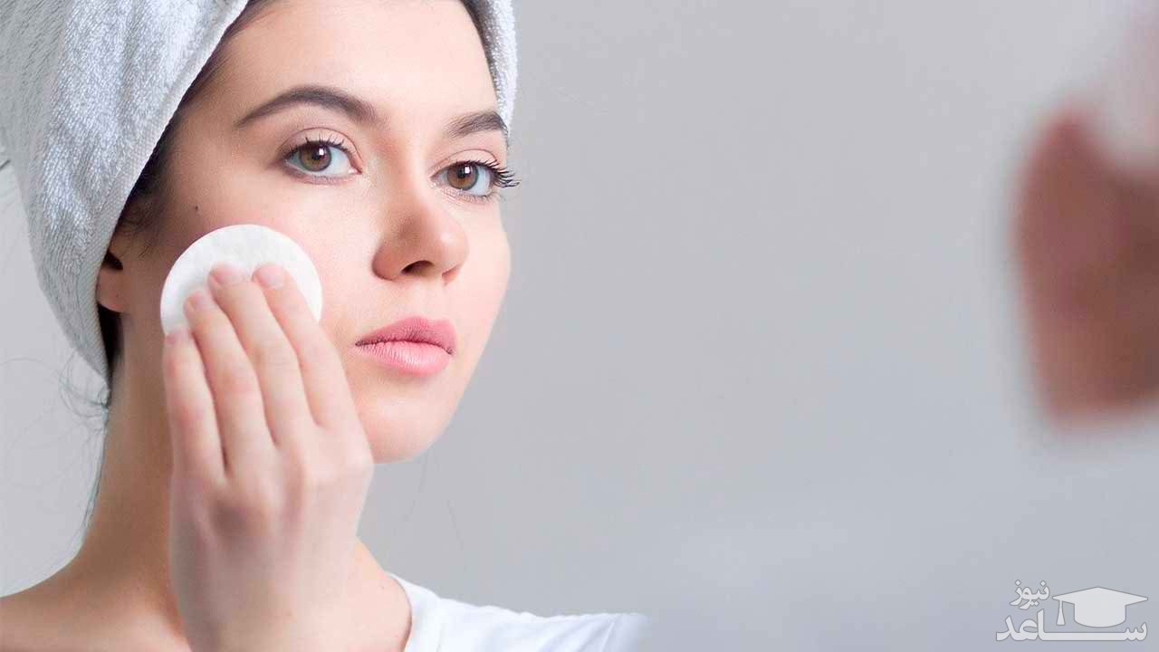 پاکسازی پوست خشک و حساس صورت در 3 مرحله