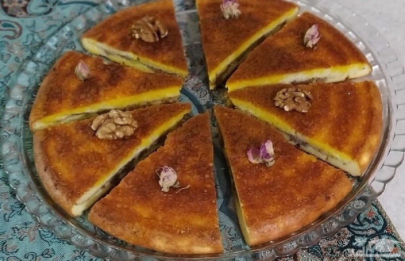 طرز تهیه خاگینه مغزدار با گردو و دارچین