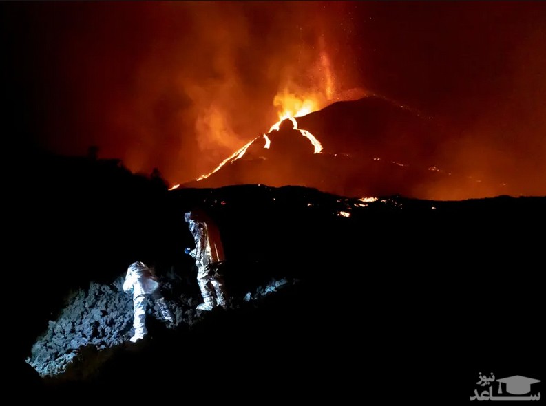 دانشمندان در حال بررسی وضعیت آتشفشان جزیره لاپالما اسپانیا/ خبرگزاری فرانسه