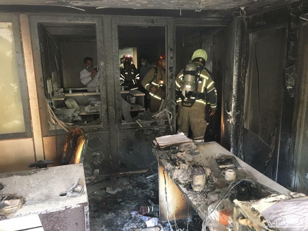 آتش‌سوزی در مجتمع تجاری نیاوران