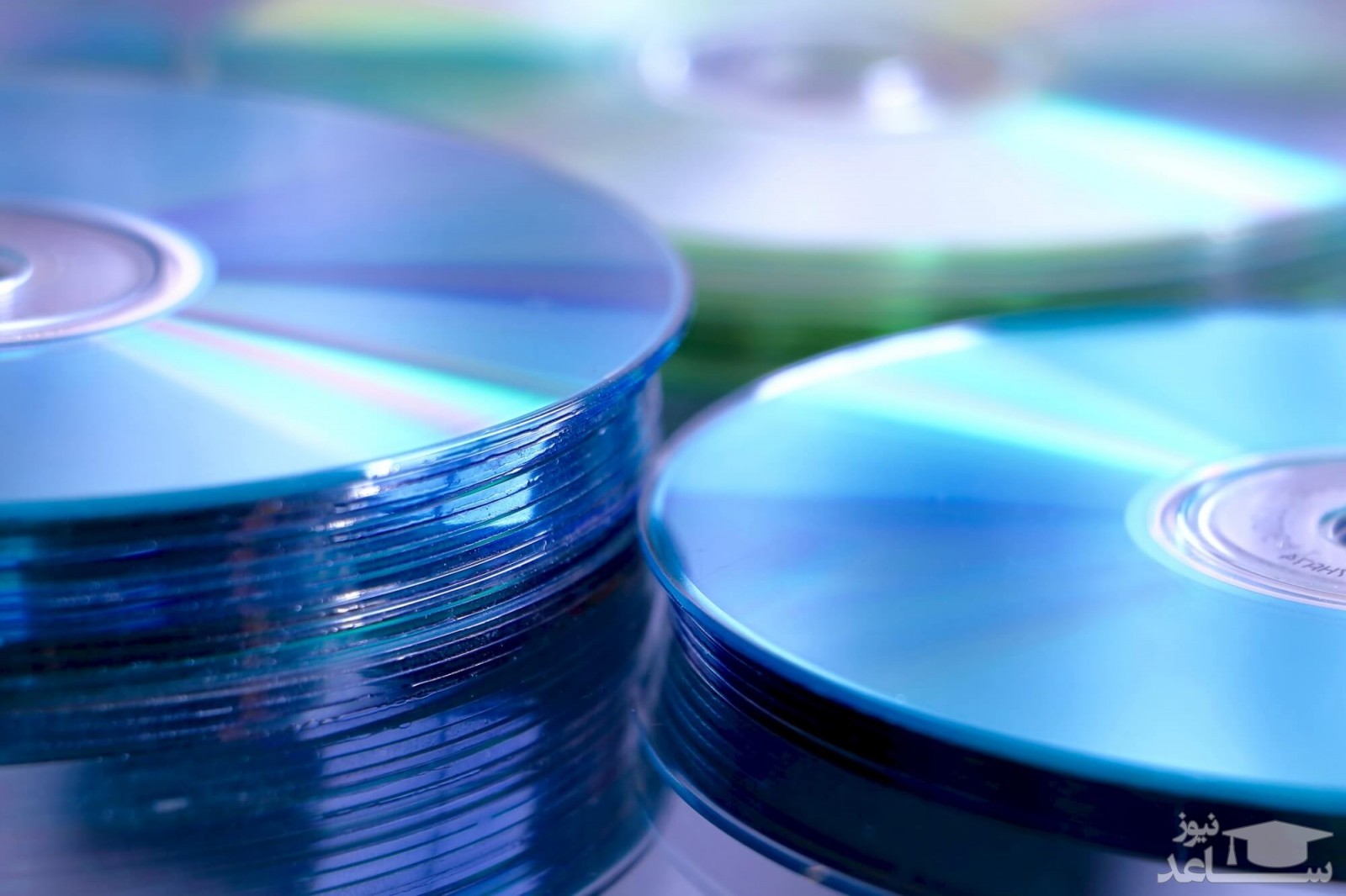 چرا DVD بهتر ازCD است؟