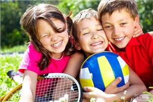 فواید ورزش های گروهی بر موفقیت و شخصیت کودکان