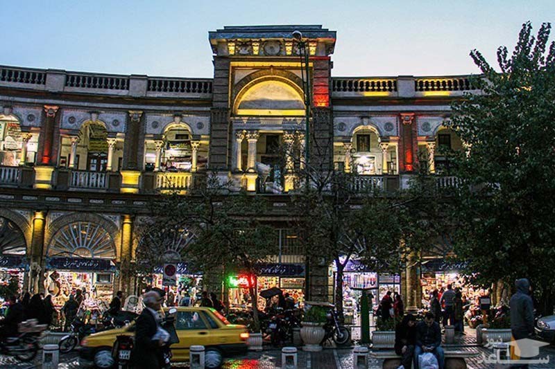 معماری میدان حسن‌ آباد