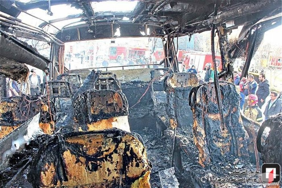 (عکس) آتش‌سوزی اتوبوس بین شهری در جنوب تهران