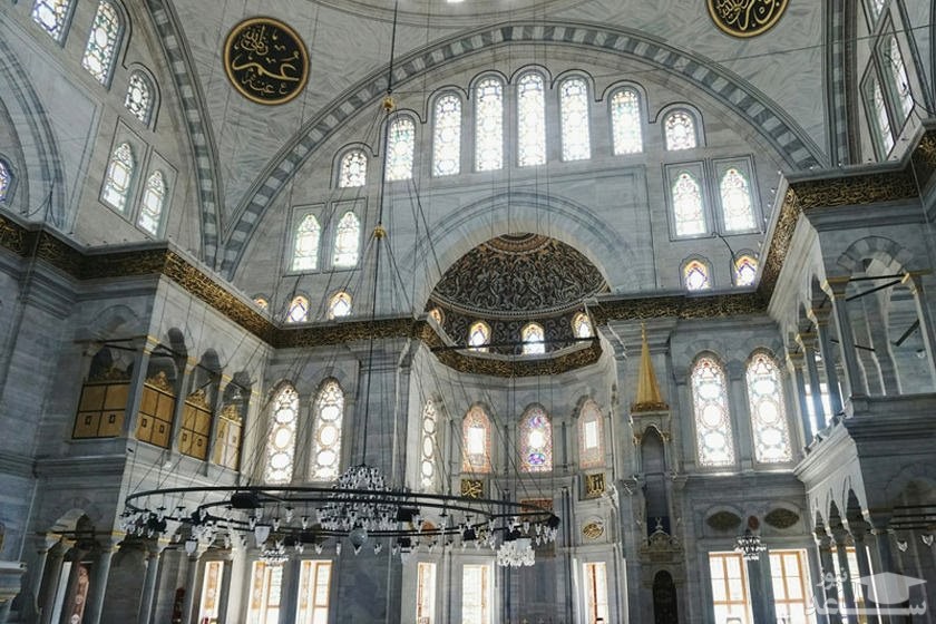 مسجد نور عثمانیه در استانبول