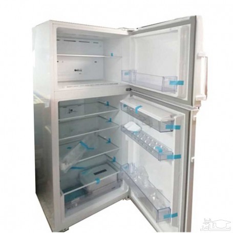 فضای داخلی یخچال و فریزر سام مدل RT400