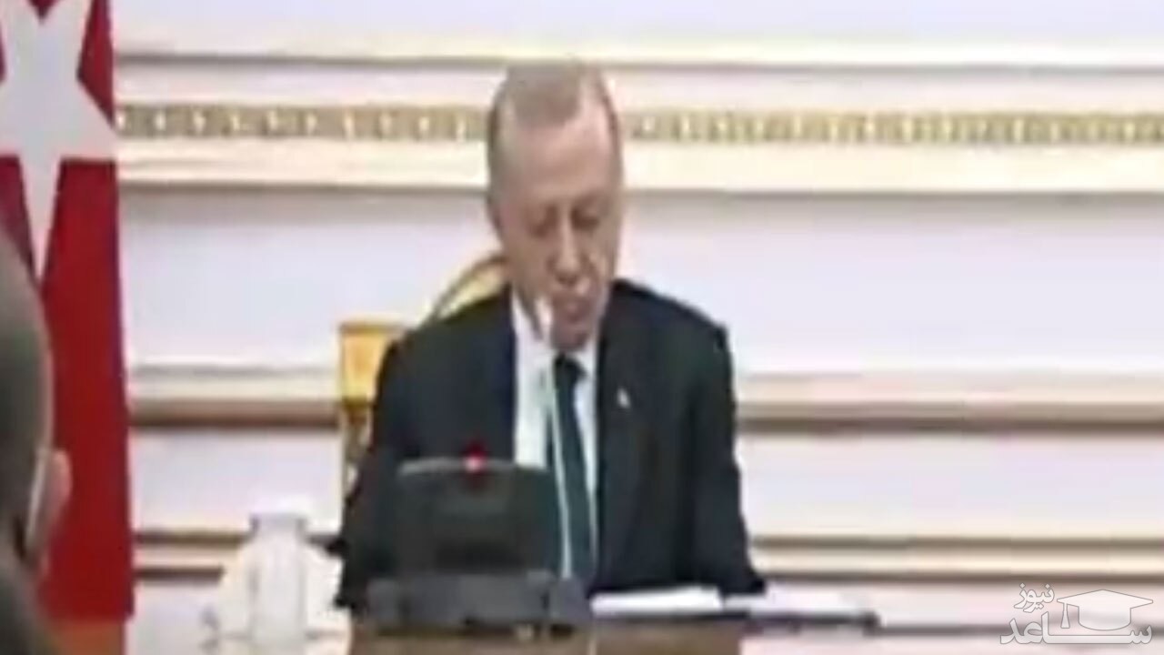 (فیلم) چرت زدن اردوغان در نشست خبری با رئیس جمهور آنگولا 
