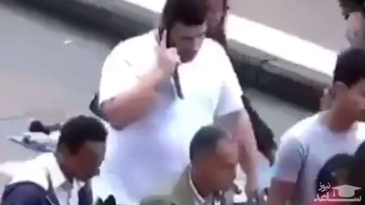 (فیلم) گوشی قاپی به روش کاملا حرفه‌ای