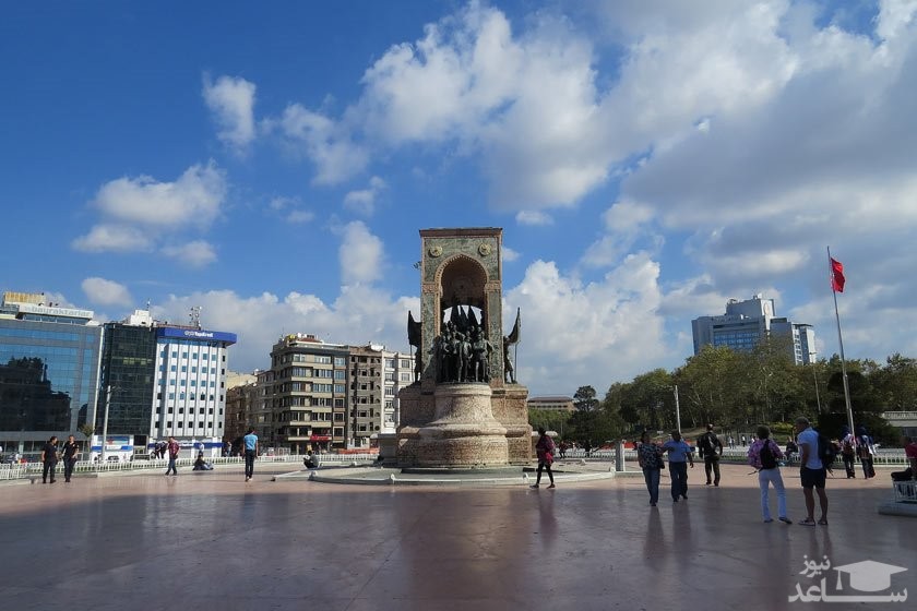 میدان تکسیم استانبول 