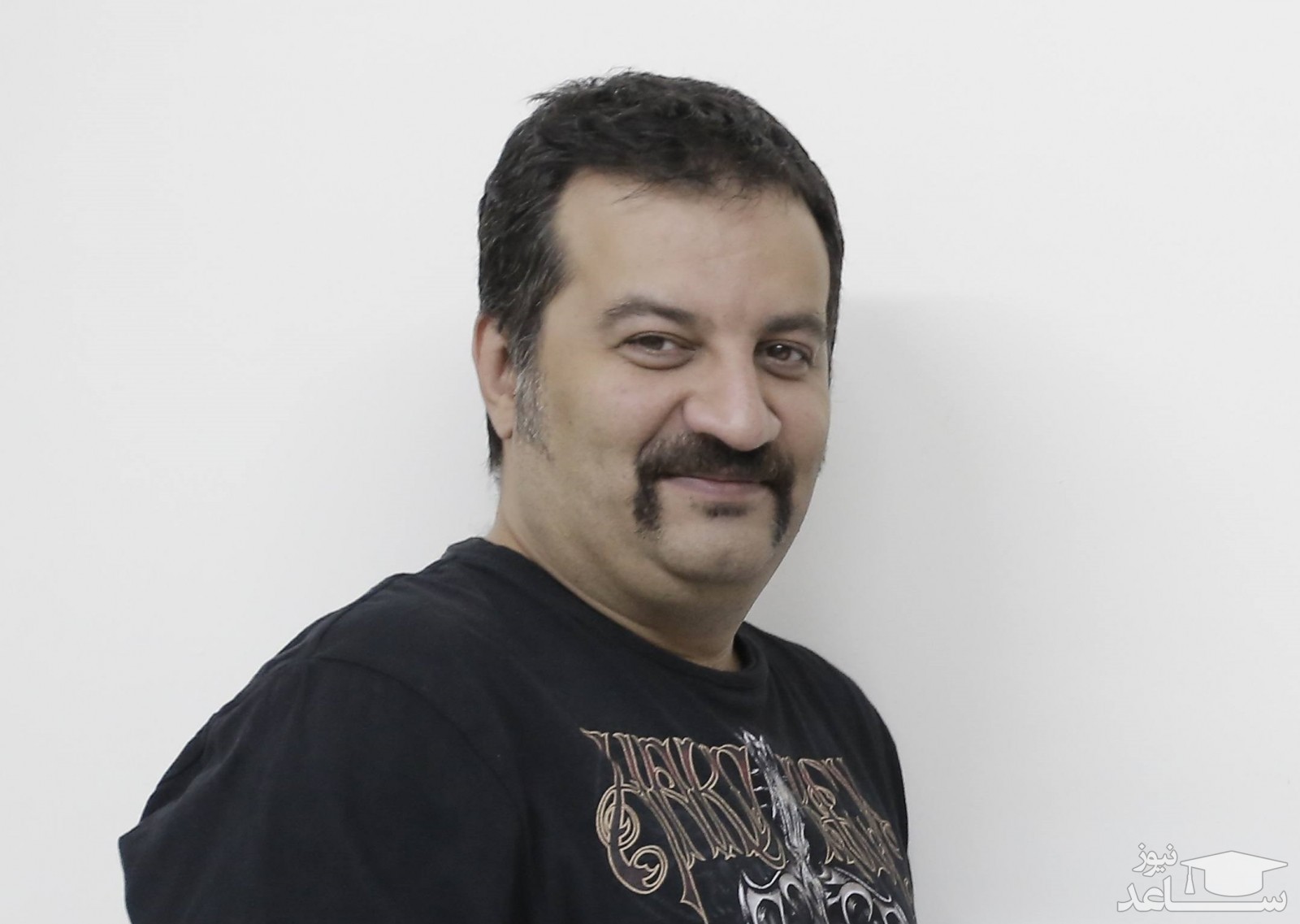 ست لباس مهراب قاسم خانی و دخترش نیروانا به رنگ سال ۹۹