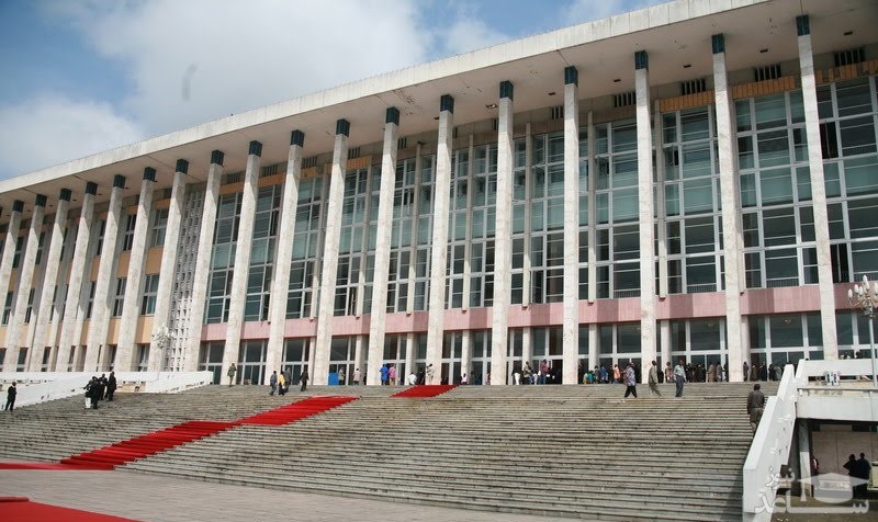 قصر مردم (People’s Palace)