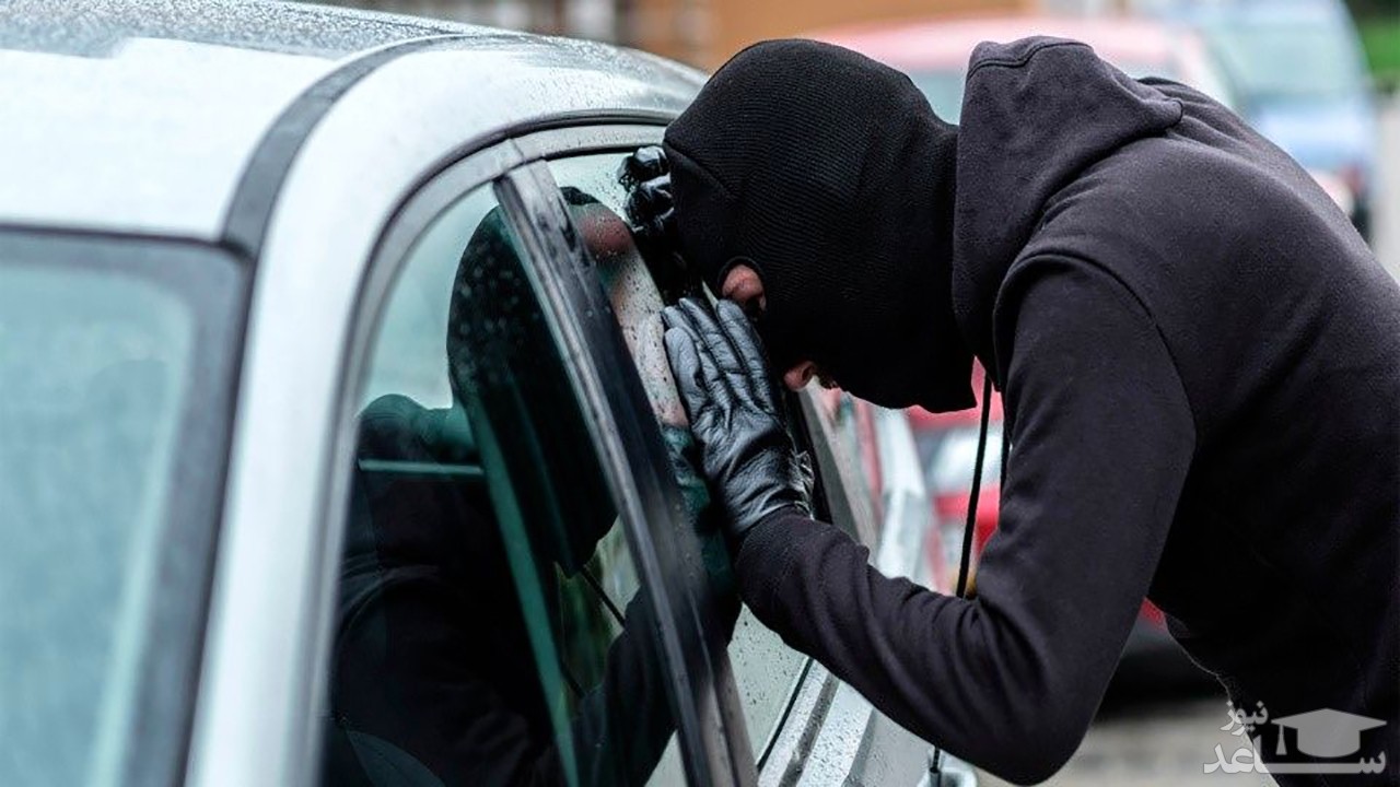 (فیلم) سارقان خطرناکی که پلیس را هم از سر راه خود کنار زدند 