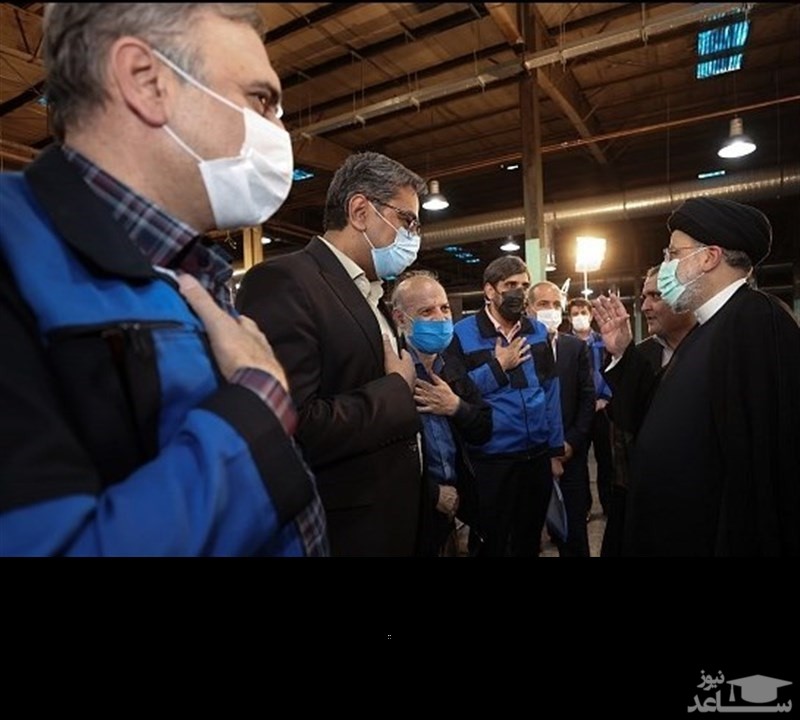 حاشیه هاى بازدید رئیسى از یک کارخانه لاستیک سازى؛ پاى درد دل کارگران