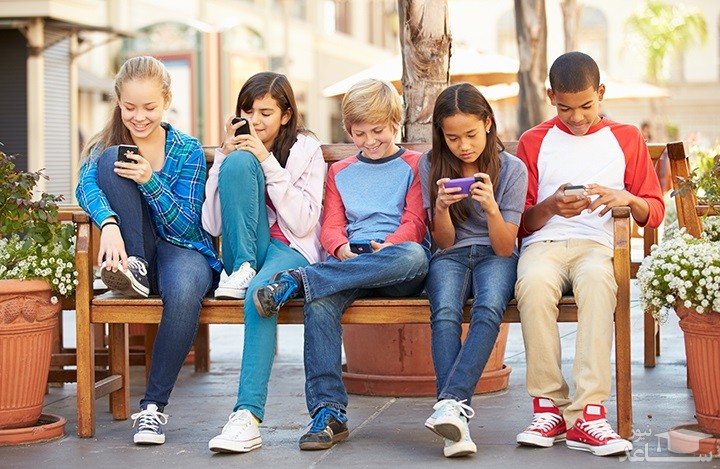 سن استفاده از فضای مجازی و اینترنت برای کودکان و نوجوانان