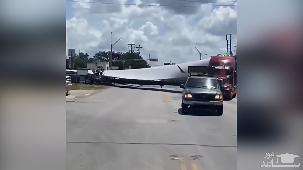 (فیلم) تصادف عجیب روی ریل راه آهن