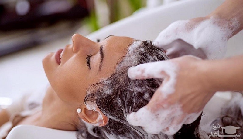 پوستر شستشوی مو با شامپو