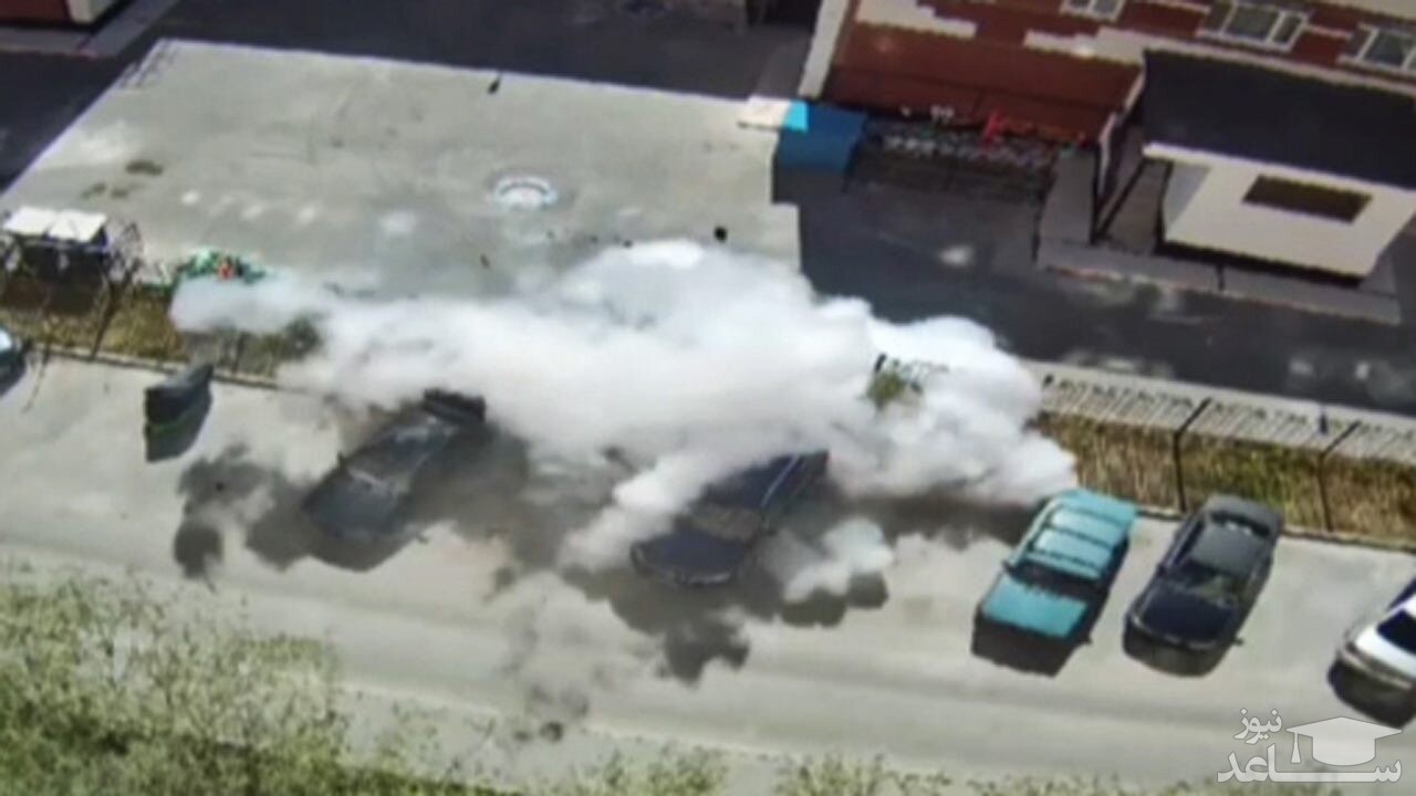 (فیلم) لحظه انفجار سیلندر گاز در صندوق عقب یک خودرو 