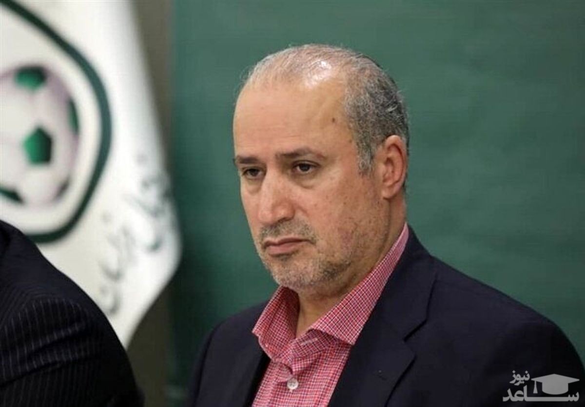 عکس| دست به دعا شدن مهدی تاج در روز انتخابات