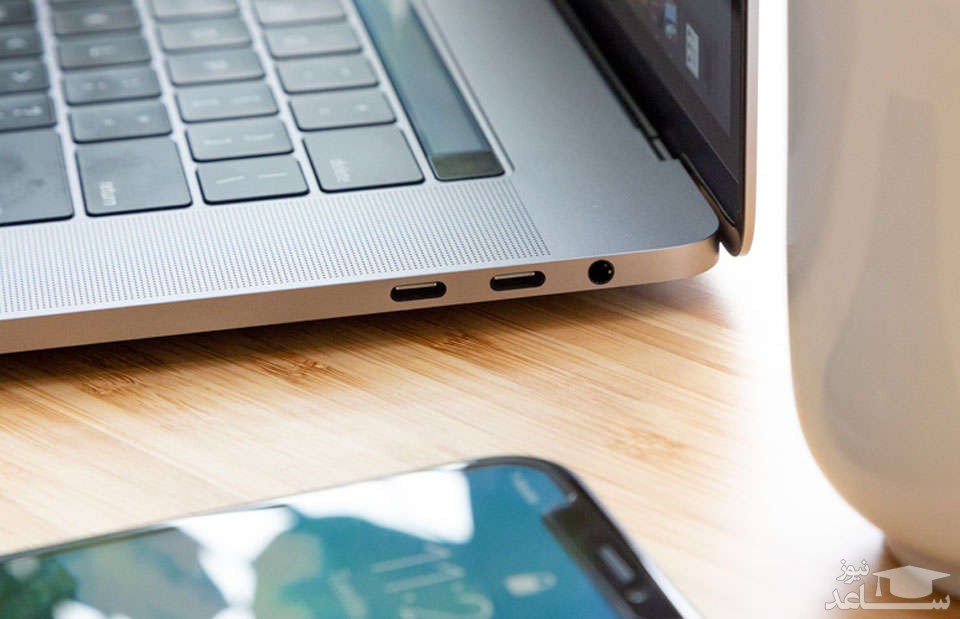 لپ تاپ 15 اینچی اپل مدل MacBook Pro MV922 2019 همراه با تاچ بار