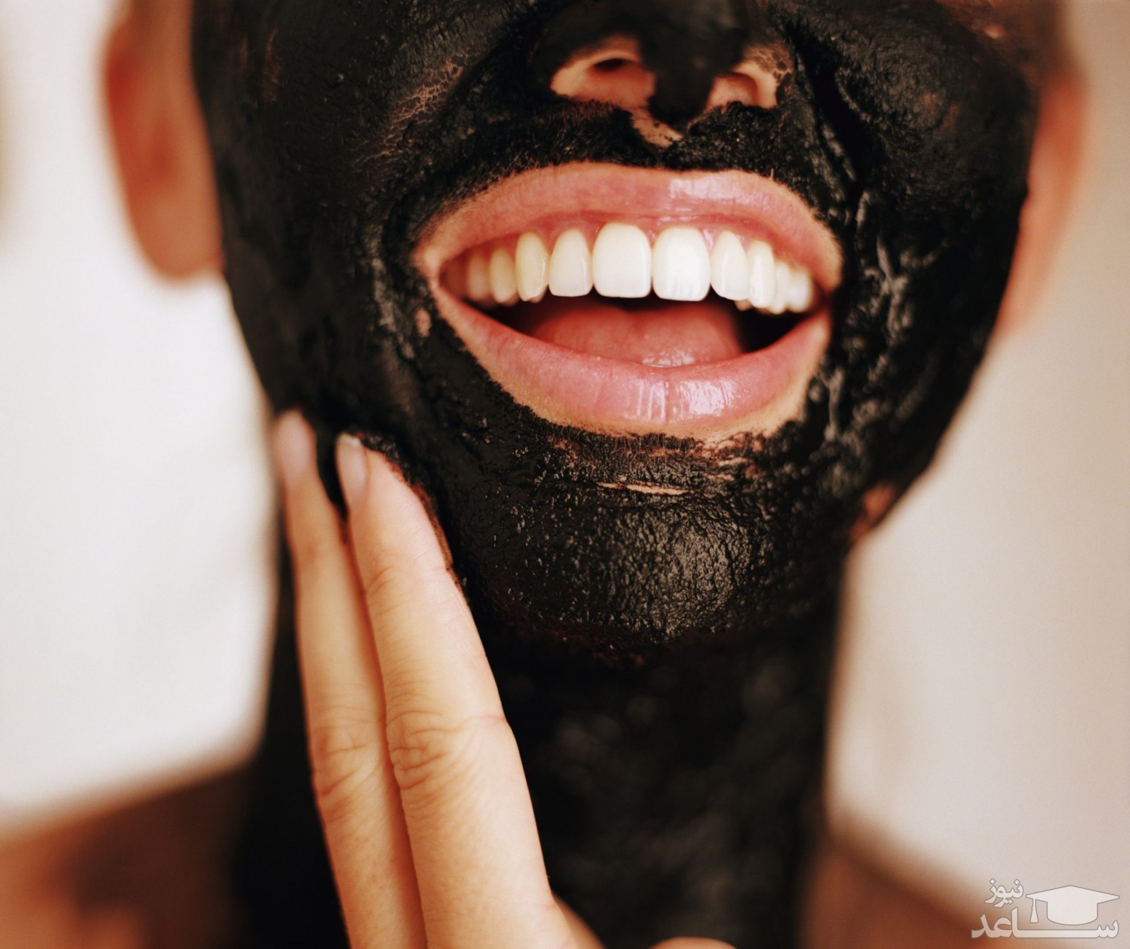 کاربرد زغال فعال برای پوست و مو