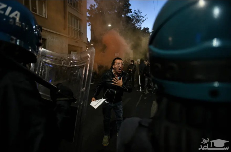 تظاهرات علیه اجباری شدن ارایه گواهی سلامت برای کارکنان دولت در شهر میلان ایتالیا/ خبرگزاری فرانسه