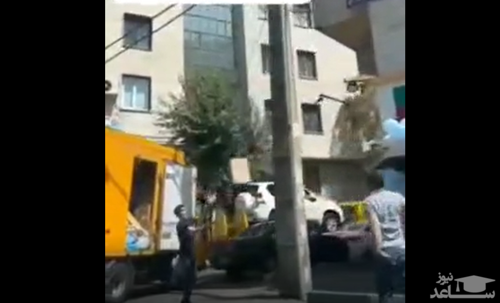 ویدیوی تاسف بار از پرت کردن بسته های مردم توسط شرکت پست