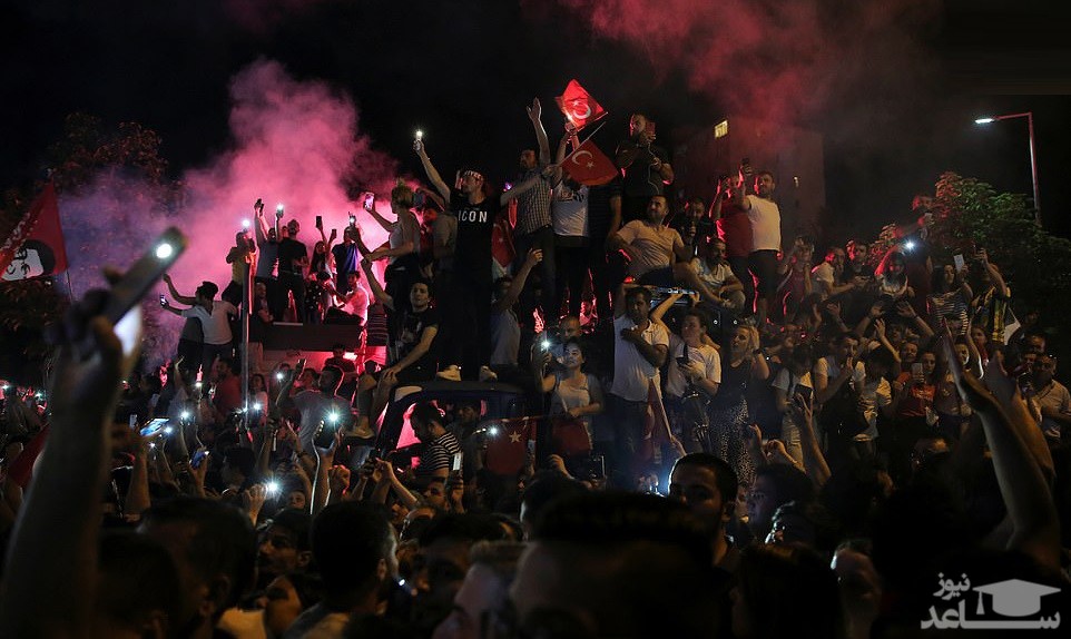 (عکس) جشن پیروزی اکرم امام اوغلو در استانبول