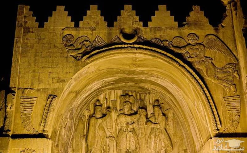 طاق بزرگ در طاق بستان