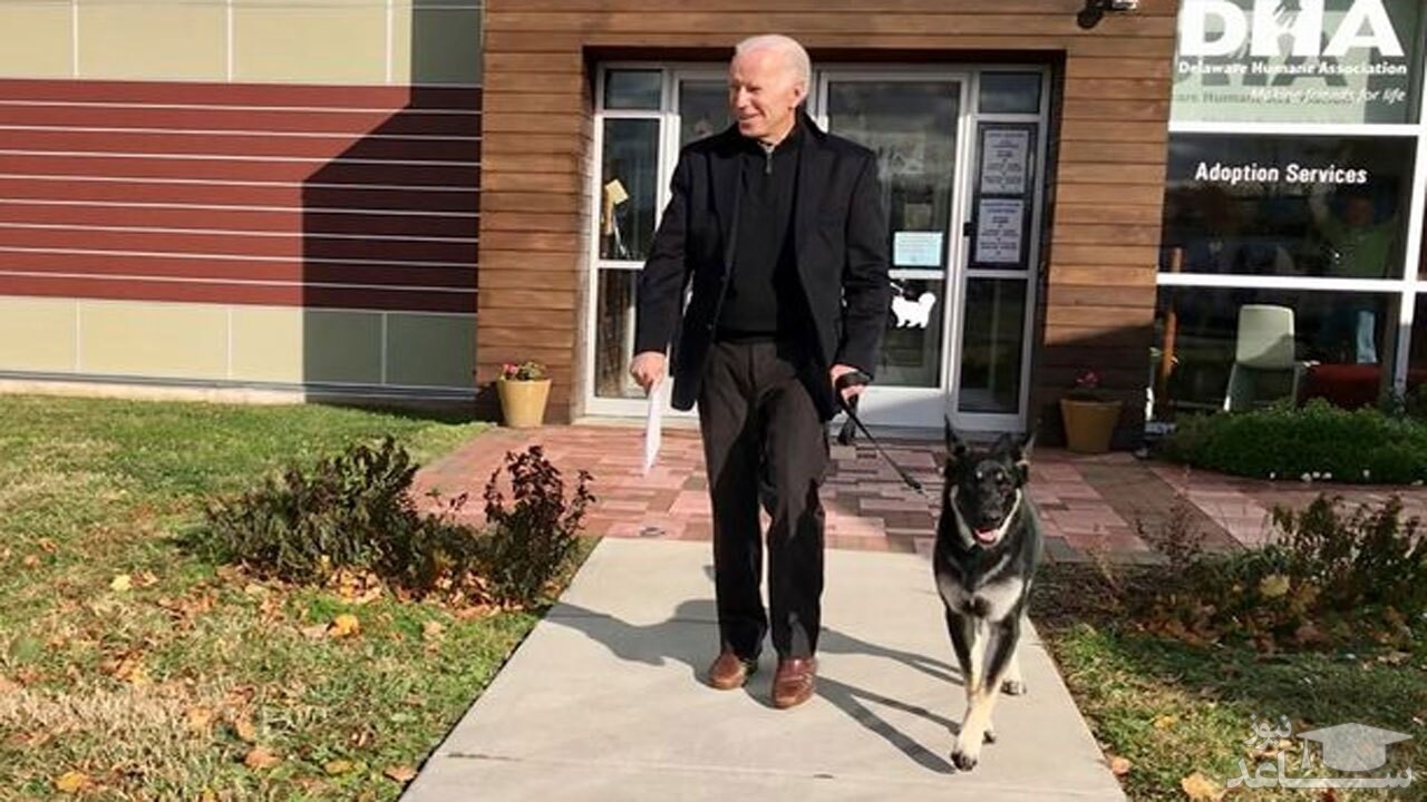 فیلمی از راه رفتن بایدن پس از شکستگی استخوان پایش