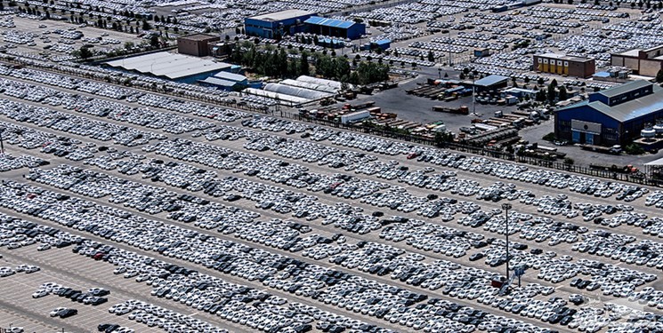 همه خودروهای ناقص کف کارخانه‌ها تا یک ماه و نیم آینده تکمیل می‌شوند