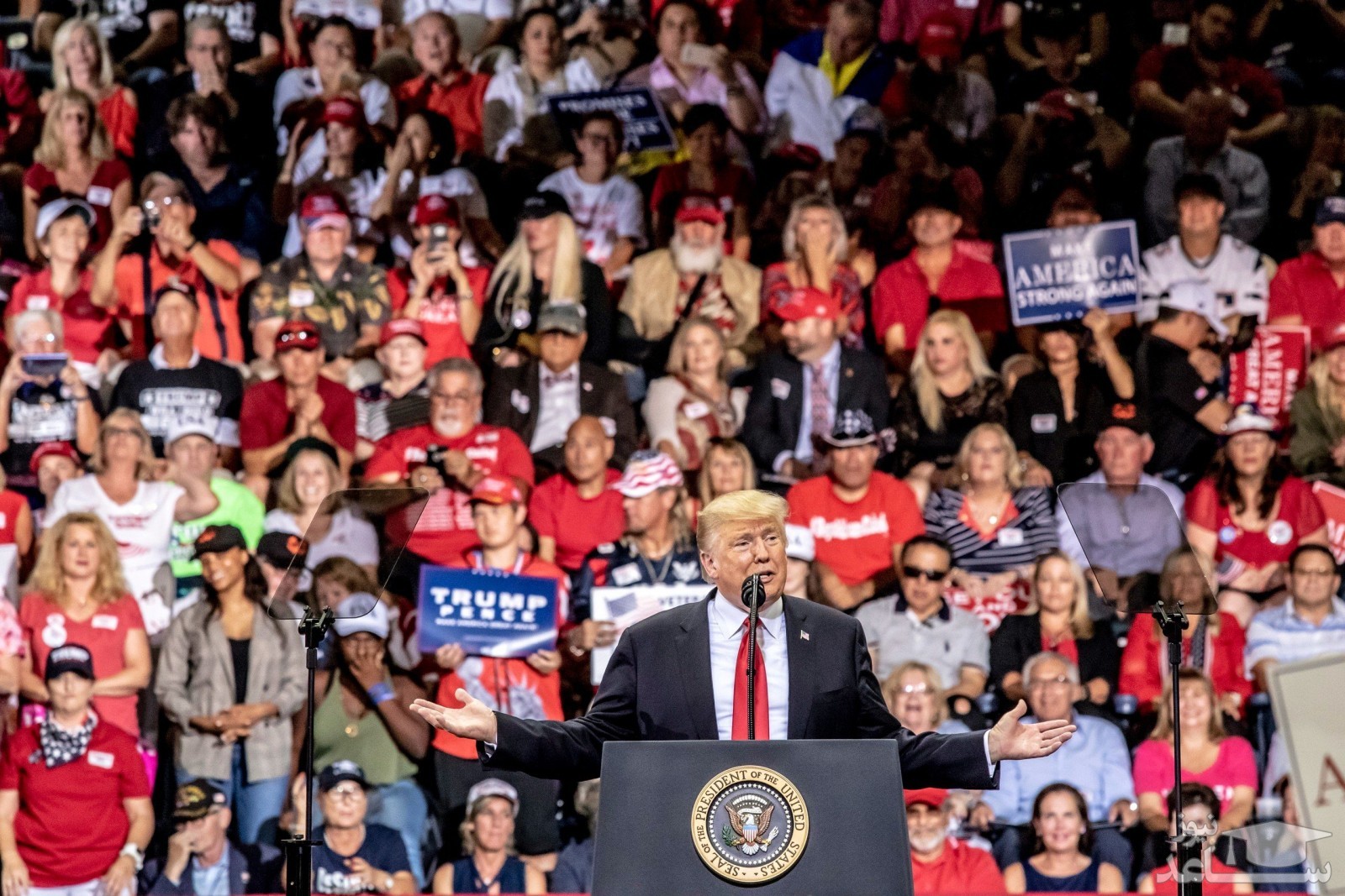 (عکس) چشم‌های نگران هواداران ترامپ