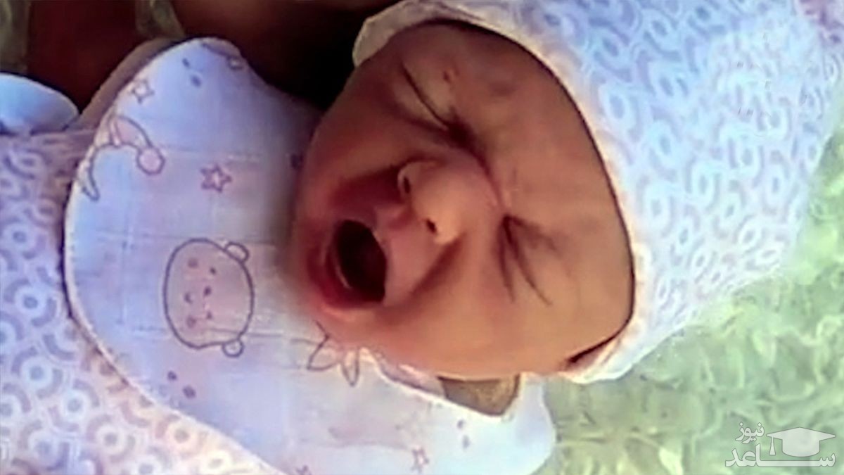 (فیلم) عروسکی به شکل نوزاد طبیعی همه را متحیر کرد