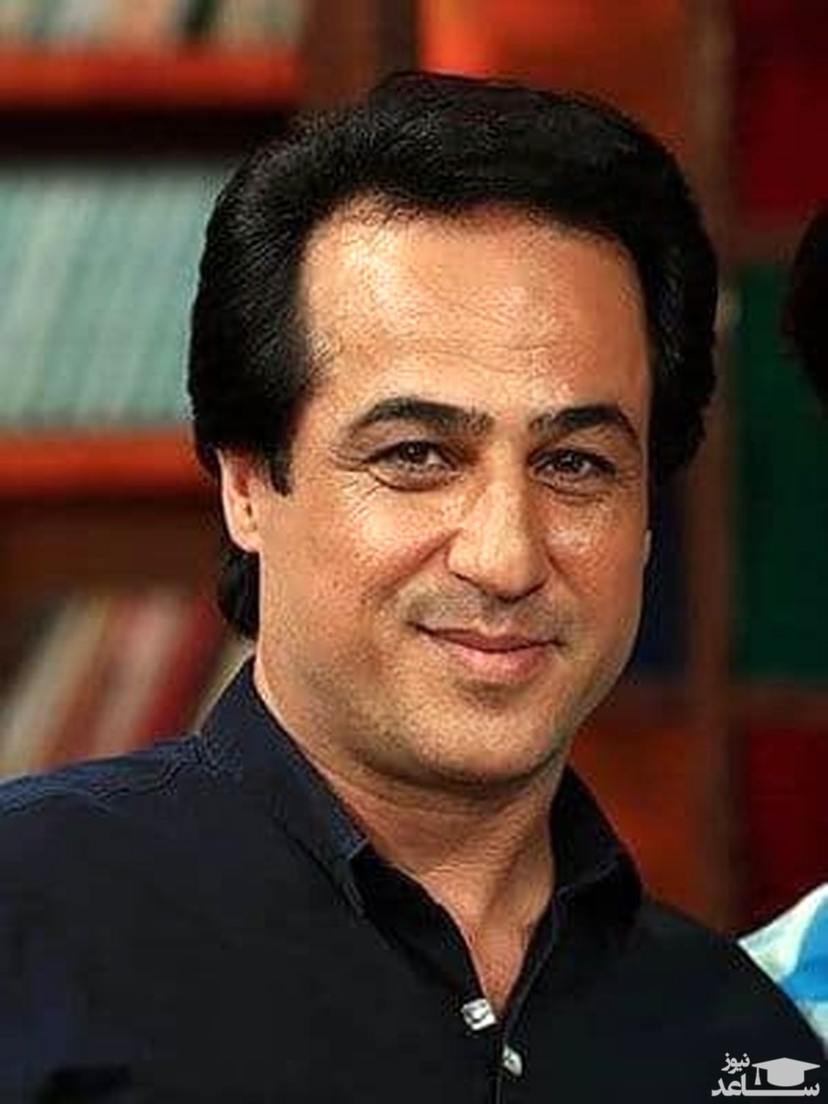 رامین راستاد از فرط خستگی روی سینه جنازه ی با کفن چرت زد