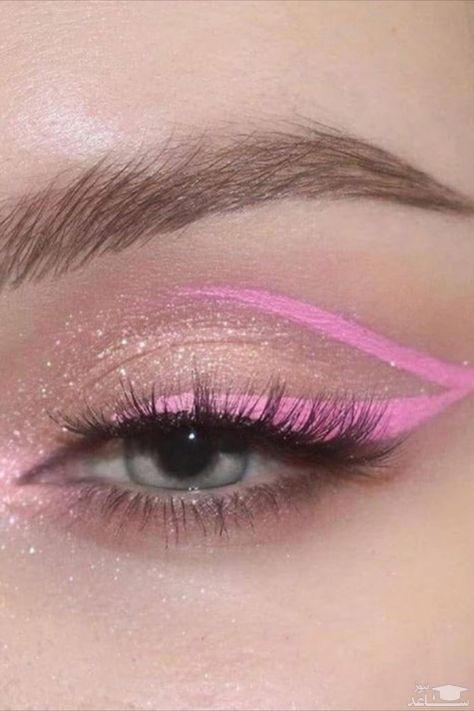 آرایش چشم لایت