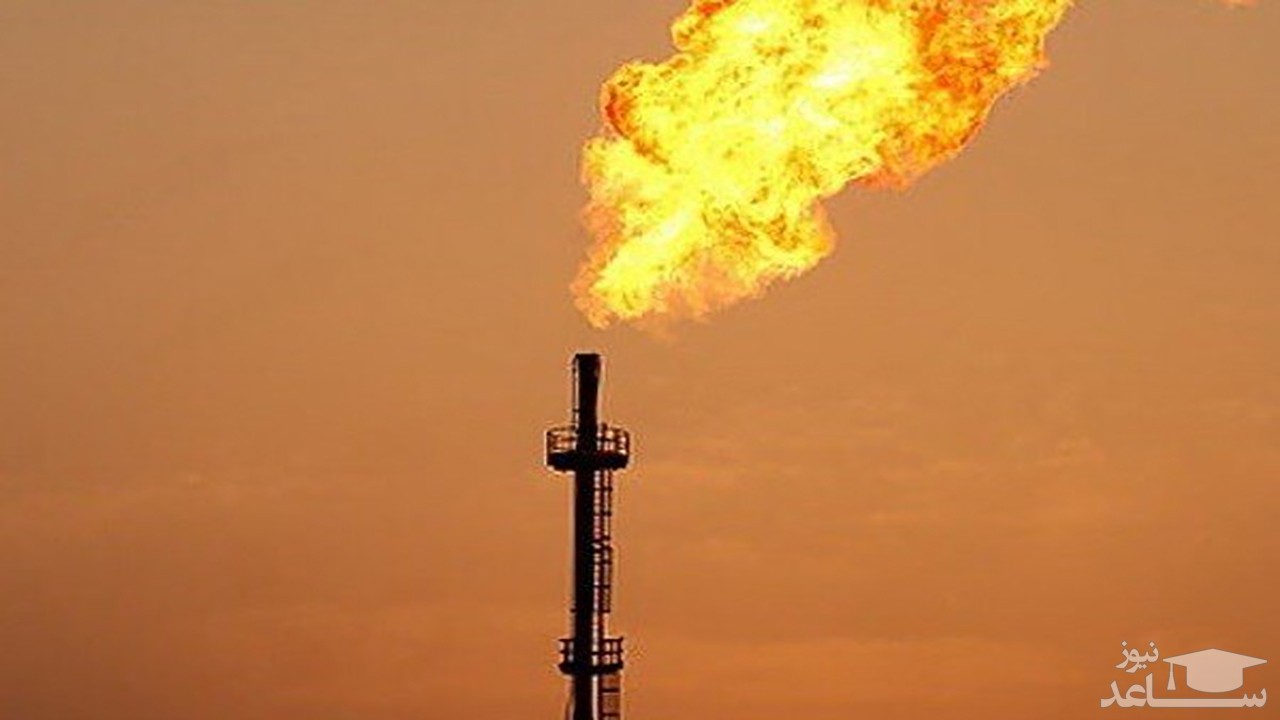 (فیلم) فیلم جالبی از نحوه روشن کردن مشعل‌ میدان نفتی
