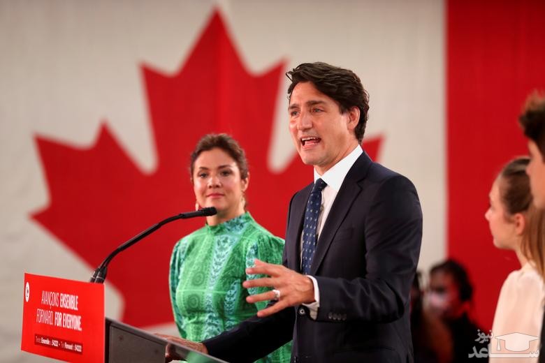 نطق نخست وزیر کانادا در کنار همسرش