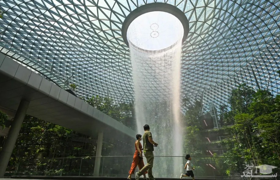 فرودگاه بین المللی سنگاپور