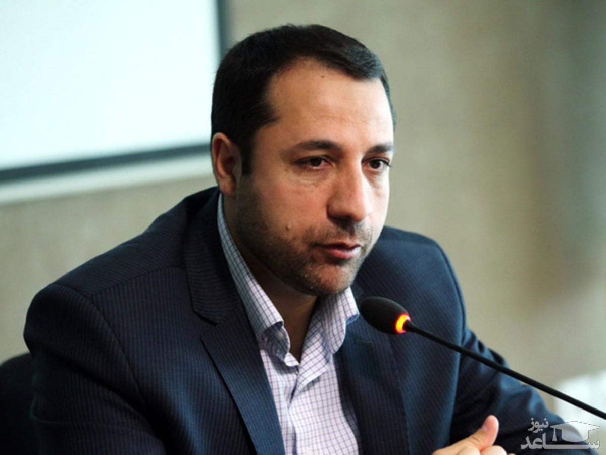 رئیس بانک مرکزی: آینده بازار ارزی کشور را مثبت ارزیابی می‌کنیم/ عرضه ارز در بازار بیش از میزان تقاضاست