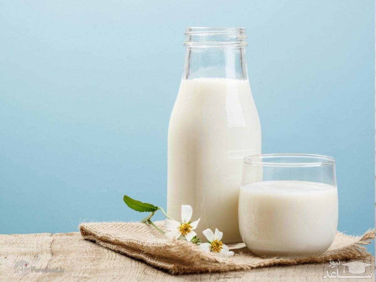 آنچه که نباید همزمان با شیر بخوریم