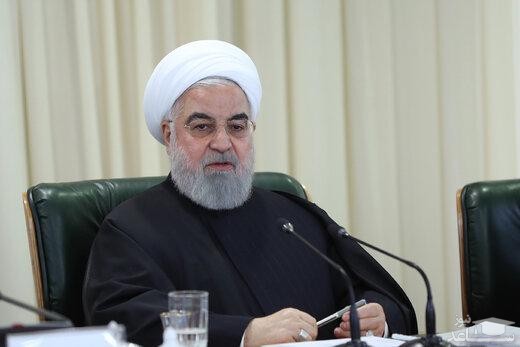 دستور روحانی به نوبخت: حقوق‌ها را بالا ببرید