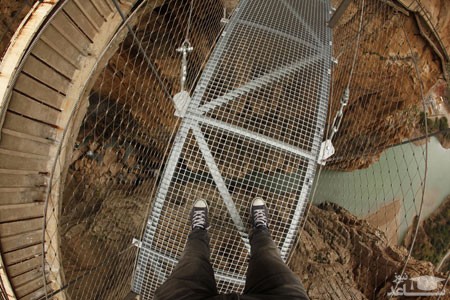 معرفی ال کامینیتو دل ری، خطرناکترین مسیر پباده روی جهان + تصاویر