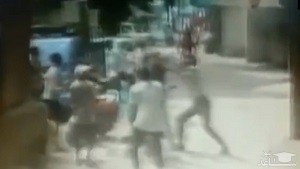 (فیلم) نجات باورنکردنی کودک حین سقوط از آپارتمان!