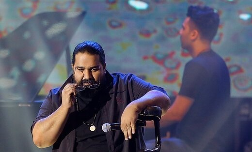 واکنش رضا صادقی به مهاجرت مهناز افشار